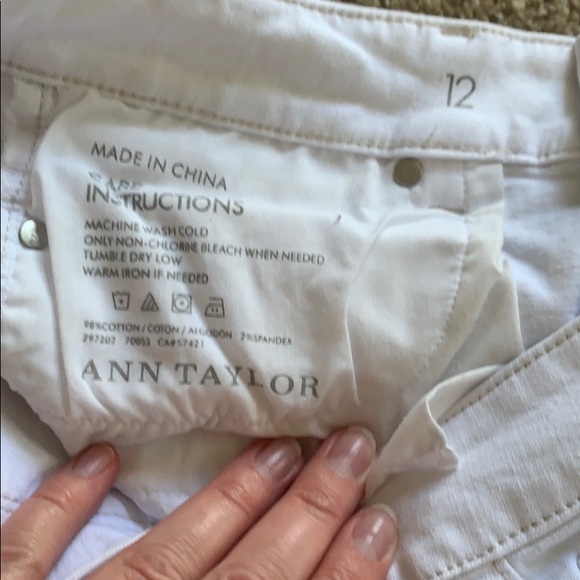 Ann Taylor White Jeans - Picture 3 of 4
